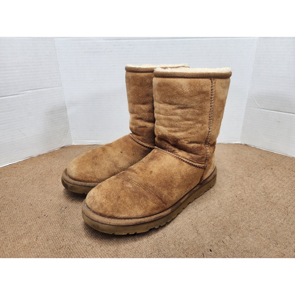 Womens size 7 UGG Winter Brown Boots